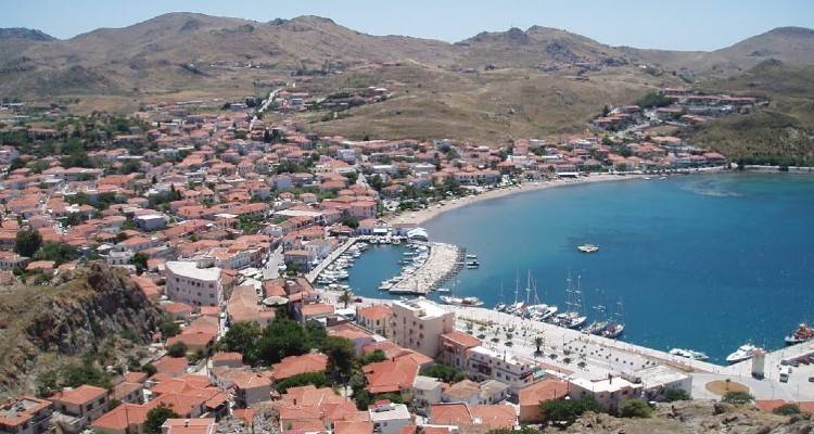 Ο Πρόεδρος της ΑΜΚΕ στην ΕΡΑ Κομοτηνής για της διακοπές στη Λήμνο