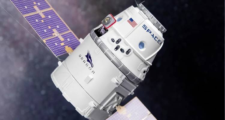 Εν μέσω πολέμου στην Ουκρανία, οι ΗΠΑ μεταφέρουν μια Ρωσίδα κοσμοναύτη στο Διεθνή Διαστημικό Σταθμό