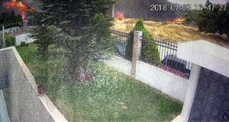 &Beta;ί&nu;&tau;&epsilon;&omicron;-&nu;&tau;&omicron;&kappa;&omicron;&upsilon;&mu;έ&nu;&tau;&omicron;: &Eta; &sigma;&tau;&iota;&gamma;&mu;ή &tau;&eta;&sigmaf; έ&nu;&alpha;&rho;&xi;&eta;&sigmaf; &tau;&eta;&sigmaf; &phi;&omega;&tau;&iota;ά&sigmaf; &tau;&eta;&sigmaf; 23&eta;&sigmaf; &Iota;&omicron;&upsilon;&lambda;ί&omicron;&upsilon;