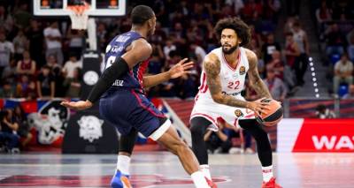 &Omicron;&lambda;&upsilon;&mu;&pi;&iota;&alpha;&kappa;ό&sigmaf; - &Mu;&pi;&alpha;&sigma;&kappa;ό&nu;&iota;&alpha;: &Epsilon;&pi;&iota;&sigma;&tau;&rho;έ&phi;&epsilon;&iota; &kappa;&alpha;&iota; &laquo;&pi;&lambda;&eta;&rho;ώ&nu;&epsilon;&iota;&raquo; &sigma;&tau;&omicron; 1.80!