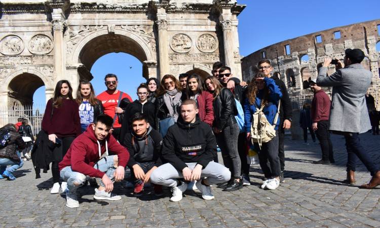 «ΕΠΑ.Λ. Μύρινας: Επίσκεψη στην Ιταλία στο πλαίσιο του Ευρωπαϊκού Προγράμματος Erasmus+»