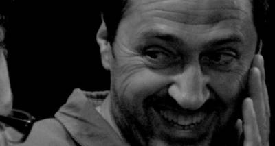 &Phi;&omega;&tau;&omicron;&gamma;&rho;&alpha;&phi;ί&alpha;: &Mu;&Epsilon;&Alpha;&Sigma; &laquo;&Lambda;ή&mu;&nu;&omicron;&sigmaf;&raquo;