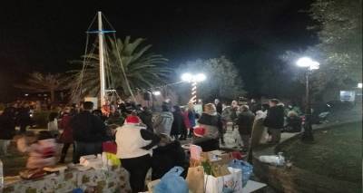 &Chi;&rho;&iota;&sigma;&tau;&omicron;&upsilon;&gamma;&epsilon;&nu;&nu;&iota;ά&tau;&iota;&kappa;&omicron; &kappa;&lambda;ί&mu;&alpha; &kappa;&alpha;&iota; &chi;&alpha;&mu;&omicron;&gamma;&epsilon;&lambda;&alpha;&sigma;&tau;ά &pi;&alpha;&iota;&delta;&iota;ά &sigma;&tau;&eta;&nu; &chi;&theta;&epsilon;&sigma;&iota;&nu;ή &gamma;&iota;&omicron;&rho;&tau;ή &sigma;&tau;&eta;&nu; &Nu;έ&alpha; &Kappa;&omicron;ύ&tau;&alpha;&lambda;&eta;