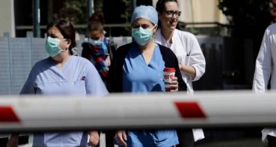 O&lambda;&omicron; &tau;&omicron; &sigma;&chi;έ&delta;&iota;&omicron; &mu;ά&chi;&eta;&sigmaf; &gamma;&iota;&alpha; &tau;&omicron;&nu; &kappa;&omicron;&rho;&omega;&nu;&omicron;ϊό: &Epsilon;&iota;&delta;&iota;&kappa;ά &Kappa;έ&nu;&tau;&rho;&alpha; &Upsilon;&gamma;&epsilon;ί&alpha;&sigmaf; &alpha;&pi;&omicron;&kappa;&lambda;&epsilon;&iota;&sigma;&tau;&iota;&kappa;ά &gamma;&iota;&alpha; &alpha;&sigma;&theta;&epsilon;&nu;&epsilon;ί&sigmaf; Covid-19