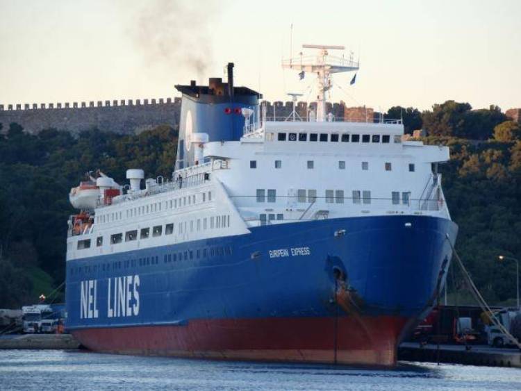 &Alpha;ί&tau;&eta;&mu;&alpha; &alpha;&pi;&omicron;&delta;&rho;&omicron;&mu;&omicron;&lambda;ό&gamma;&eta;&sigma;&eta;&sigmaf; &tau;&omega;&nu; &pi;&lambda;&omicron;ί&omega;&nu; European &kappa;&alpha;&iota; &Theta;&epsilon;ό&phi;&iota;&lambda;&omicron;&sigmaf; &alpha;&pi;ό &tau;&eta; &Nu;&Epsilon;&Lambda;