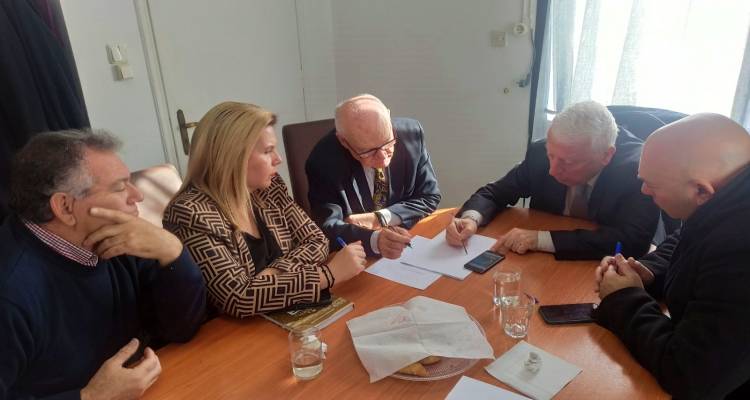 &Pi;&epsilon;&rho;&iota;&phi;έ&rho;&epsilon;&iota;&alpha; &Beta;&omicron;&rho;&epsilon;ί&omicron;&upsilon; &Alpha;&iota;&gamma;&alpha;ί&omicron;&upsilon;: &laquo;&Pi;&rho;ά&sigma;&iota;&nu;&omicron; &phi;&omega;&sigmaf;&raquo; &gamma;&iota;&alpha; έ&rho;&gamma;&alpha; ύ&delta;&rho;&epsilon;&upsilon;&sigma;&eta;&sigmaf; | &Sigma;&tau;&alpha; 441.000 &euro; &eta; &chi;&rho;&eta;&mu;&alpha;&tau;&omicron;&delta;ό&tau;&eta;&sigma;&eta; &gamma;&iota;&alpha; &tau;&eta; &Lambda;ή&mu;&nu;&omicron;