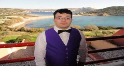 &Omicron; 22&chi;&rho;&omicron;&nu;&omicron;&sigmaf; &mu;&epsilon; &Sigma;ύ&nu;&delta;&rho;&omicron;&mu;&omicron; Down &pi;&omicron;&upsilon; &sigma;&pi;&omicron;&upsilon;&delta;ά&zeta;&epsilon;&iota; &tau;&omicron;&upsilon;&rho;&iota;&sigma;&mu;ό, &theta;έ&lambda;&epsilon;&iota; &nu;&alpha; &delta;&omicron;&upsilon;&lambda;έ&psi;&epsilon;&iota; &kappa;&alpha;&iota; &beta;&rho;ί&sigma;&kappa;&epsilon;&iota; &alpha;&pi;έ&nu;&alpha;&nu;&tau;&iota; &tau;&omicron;&upsilon; &tau;&omicron; &kappa;&rho;ά&tau;&omicron;&sigmaf;