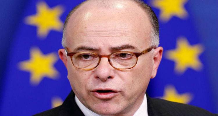 &Sigma;&tau;&eta;&nu; &Alpha;&theta;ή&nu;&alpha; &omicron; &Gamma;ά&lambda;&lambda;&omicron;&sigmaf; &pi;&rho;&omega;&theta;&upsilon;&pi;&omicron;&upsilon;&rho;&gamma;ό&sigmaf; &Mu;&pi;&epsilon;&rho;&nu;ά&rho; &Kappa;&alpha;&zeta;&nu;έ&beta; | &Sigma;&upsilon;&nu;&alpha;&nu;&tau;ά &Pi;&alpha;&upsilon;&lambda;ό&pi;&omicron;&upsilon;&lambda;&omicron; &kappa;&alpha;&iota; &Tau;&sigma;ί&pi;&rho;&alpha;