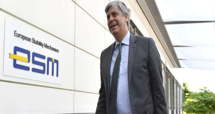 FT: &Eta; &Alpha;&theta;ή&nu;&alpha; &theta;&alpha; &pi;ά&rho;&epsilon;&iota; &tau;&alpha; &epsilon;ύ&sigma;&eta;&mu;&alpha;, &alpha;&lambda;&lambda;ά ό&chi;&iota; &tau;&eta; &delta;ό&sigma;&eta; &sigma;&tau;&omicron; Eurogroup &tau;&eta;&sigmaf; &Delta;&epsilon;&upsilon;&tau;έ&rho;&alpha;&sigmaf;