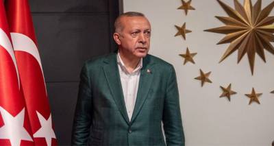 &Mu;&epsilon;&tau;&rho;ά&epsilon;&iota; &pi;&lambda;&eta;&gamma;έ&sigmaf; &omicron; &Epsilon;&rho;&nu;&tau;&omicron;&gamma;ά&nu; &alpha;&pi;ό &tau;&iota;&sigmaf; &delta;&eta;&mu;&omicron;&tau;&iota;&kappa;έ&sigmaf; &epsilon;&kappa;&lambda;&omicron;&gamma;έ&sigmaf;: Έ&chi;&alpha;&sigma;&epsilon; &tau;&eta;&nu; Ά&gamma;&kappa;&upsilon;&rho;&alpha; - &Theta;&rho;ί&lambda;&epsilon;&rho; &sigma;&tau;&eta;&nu; &Kappa;&omega;&nu;&sigma;&tau;&alpha;&nu;&tau;&iota;&nu;&omicron;ύ&pi;&omicron;&lambda;&eta;