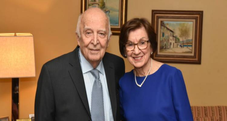 Ο κ. Γιώργος Κωνσταντίνου, με την σύζυγό του, Αναστασία. Φωτογραφία: «Ε.Κ.»/Κώστας Μπέη.