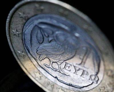 BBG: Το πλεόνασμα ανοίγει την πόρτα της χρεοκοπίας