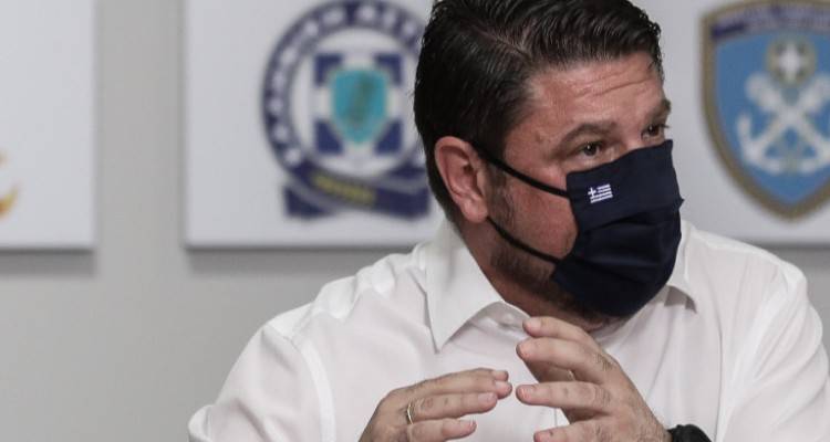 Live η ενημέρωση για τον κορωνοϊό από τον Βασίλη Κοντοζαμάνη και τον Νίκο Χαρδαλιά