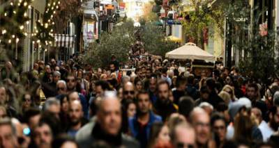 &laquo;&Tau;&sigma;&omicron;&upsilon;&chi;&tau;&epsilon;&rho;ό&raquo; &tau;&omicron; &tau;&epsilon;&lambda;&epsilon;&upsilon;&tau;&alpha;ί&omicron; &rho;&alpha;&nu;&tau;&epsilon;&beta;&omicron;ύ &mu;&epsilon; &tau;&eta;&nu; &Epsilon;&phi;&omicron;&rho;ί&alpha; &gamma;&iota;&alpha; &tau;&omicron; 2017 | Ό&sigma;&alpha; &pi;&rho;έ&pi;&epsilon;&iota; &nu;&alpha; &pi;&lambda;&eta;&rho;ώ&sigma;&omicron;&upsilon;&mu;&epsilon;