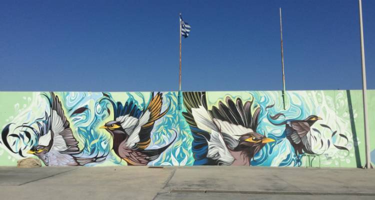 Νέες τοιχογραφίες κοσμούν από φέτος το καλοκαίρι το λιμάνι του Αϊ-Στράτη (photos)