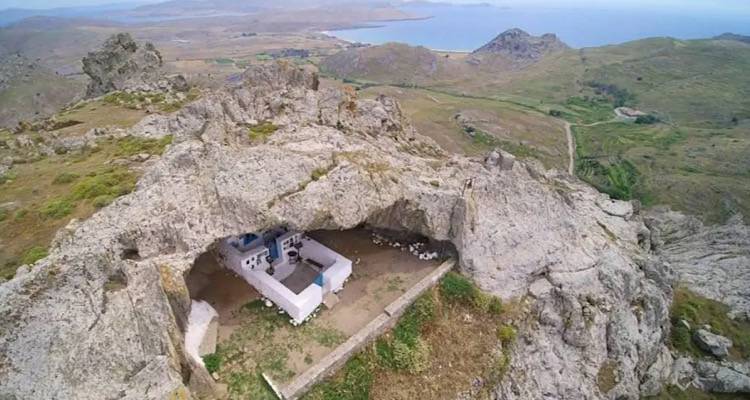 Λήμνος: Φωτιά πριν από λίγο στην Παναγιά την Κακαβιώτισσα
