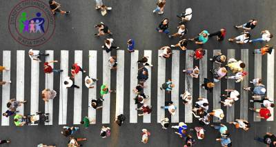 &Eta;&mu;&epsilon;&rho;ί&delta;&alpha; &gamma;&iota;&alpha; &tau;&omicron; &delta;&eta;&mu;&omicron;&gamma;&rho;&alpha;&phi;&iota;&kappa;ό &pi;&rho;ό&beta;&lambda;&eta;&mu;&alpha; &sigma;&tau;&eta;&nu; &Epsilon;&lambda;&lambda;ά&delta;&alpha; &alpha;&pi;ό &tau;&omicron;&nu; &Sigma;ύ&lambda;&lambda;&omicron;&gamma;&omicron; &Tau;&rho;&iota;&tau;έ&kappa;&nu;&omega;&nu; &Lambda;ή&mu;&nu;&omicron;&upsilon;