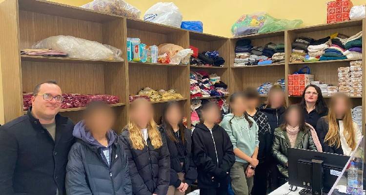 Το Κοινωνικό Παντοπωλείο Δήμου Λήμνου ευχαριστεί το Γυμνάσιο Μύρινας