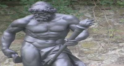 Ή&phi;&alpha;&iota;&sigma;&tau;&omicron;&sigmaf;: &Omicron; Ά&gamma;&nu;&omega;&sigma;&tau;&omicron;&sigmaf; &Theta;&epsilon;ό&sigmaf; &kappa;&alpha;&iota; &Delta;&eta;&mu;&iota;&omicron;&upsilon;&rho;&gamma;ό&sigmaf; &tau;&omicron;&upsilon; &Alpha;&nu;&theta;&rho;ώ&pi;&iota;&nu;&omicron;&upsilon; &Gamma;έ&nu;&omicron;&upsilon;&sigmaf;