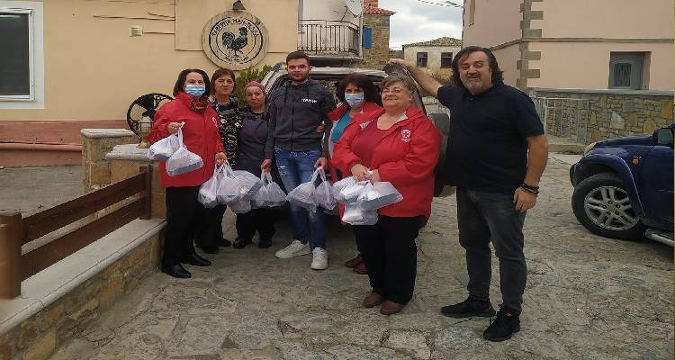 ΕΕΣ Λήμνου: 100 μερίδες φαγητό σε ανθρώπους που έχουν ανάγκη