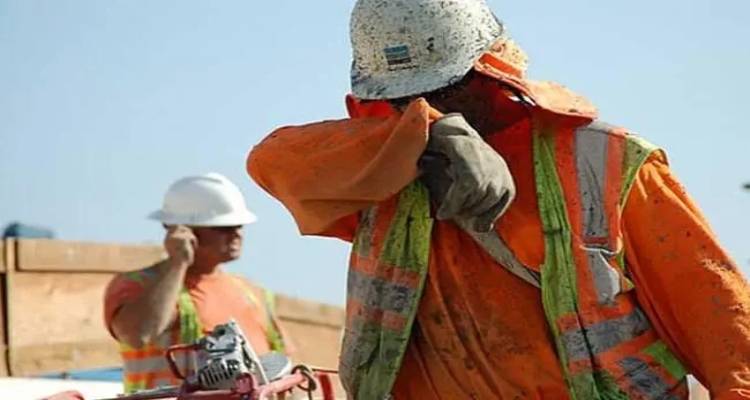 &Epsilon;&rho;ώ&tau;&eta;&sigma;&eta; &Kappa;&omicron;&mu;&nu;&eta;&nu;ά&kappa;&alpha; &gamma;&iota;&alpha; &laquo;&Lambda;ή&psi;&eta; ά&mu;&epsilon;&sigma;&omega;&nu; &mu;έ&tau;&rho;&omega;&nu; &pi;&upsilon;&rho;&omicron;&pi;&rho;&omicron;&sigma;&tau;&alpha;&sigma;ί&alpha;&sigmaf; &epsilon;&nu;ό&psi;&epsilon;&iota; &tau;&omicron;&upsilon; &kappa;&alpha;ύ&sigma;&omega;&nu;&alpha;&raquo;