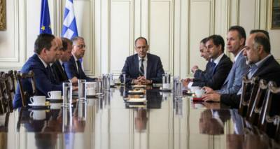 &Xi;&alpha;&nu;ά &sigma;&tau;&omicron; "&tau;&rho;&alpha;&pi;έ&zeta;&iota;" &eta; &alpha;&kappa;&tau;&omicron;&pi;&lambda;&omicron;ϊ&kappa;ή &sigma;ύ&nu;&delta;&epsilon;&sigma;&eta; &Lambda;ή&mu;&nu;&omicron;&upsilon; - &Sigma;&alpha;&mu;&omicron;&theta;&rho;ά&kappa;&eta;&sigmaf; - &Alpha;&lambda;&epsilon;&xi;&alpha;&nu;&delta;&rho;&omicron;ύ&pi;&omicron;&lambda;&eta;