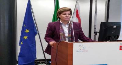 &Omicron;&mu;&iota;&lambda;ί&alpha; &tau;&eta;&sigmaf; &Pi;&epsilon;&rho;&iota;&phi;&epsilon;&rho;&epsilon;&iota;ά&rho;&chi;&eta; &gamma;&iota;&alpha; &tau;&omicron; &pi;&rho;&omicron;&sigma;&phi;&upsilon;&gamma;&iota;&kappa;ό &sigma;&tau;&eta;&nu; &epsilon;&tau;ή&sigma;&iota;&alpha; &gamma;&epsilon;&nu;&iota;&kappa;ή &Sigma;&upsilon;&nu;έ&lambda;&epsilon;&upsilon;&sigma;&eta; &tau;&eta;&sigmaf; CPMR