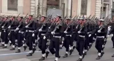 &Epsilon;&xi;&eta;&gamma;ή&sigma;&epsilon;&iota;&sigmaf; &zeta;&eta;&tau;ά &eta; &Tau;&omicron;&upsilon;&rho;&kappa;ί&alpha; &gamma;&iota;&alpha; &tau;&alpha; &sigma;&upsilon;&nu;&theta;ή&mu;&alpha;&tau;&alpha; &delta;&omicron;&kappa;ί&mu;&omega;&nu; &upsilon;&pi;&alpha;&xi;&iota;&omega;&mu;&alpha;&tau;&iota;&kappa;ώ&nu; &sigma;&tau;&eta;&nu; &pi;&alpha;&rho;έ&lambda;&alpha;&sigma;&eta; &tau;&eta;&sigmaf; 25&eta;&sigmaf; &Mu;&alpha;&rho;&tau;ί&omicron;&upsilon;