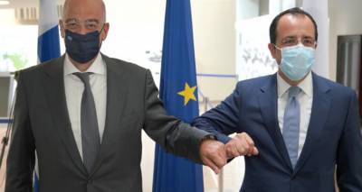 &Sigma;&tau;&eta;&nu; &Alpha;&theta;ή&nu;&alpha; &sigma;ή&mu;&epsilon;&rho;&alpha; &eta; &Tau;&rho;&iota;&mu;&epsilon;&rho;ή&sigmaf; &tau;&omega;&nu; &Upsilon;&Pi;&Epsilon;&Xi; &Epsilon;&lambda;&lambda;ά&delta;&alpha;&sigmaf;-&Kappa;ύ&pi;&rho;&omicron;&upsilon;-&Iota;&sigma;&rho;&alpha;ή&lambda;