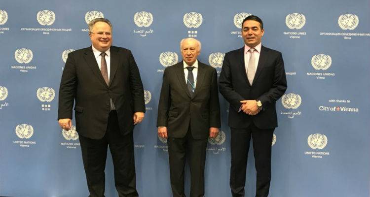 &Sigma;&kappa;&omicron;&pi;&iota;&alpha;&nu;ό: &laquo;&Pi;&rho;&omicron;&chi;&omega;&rho;ά&mu;&epsilon; &kappa;&alpha;&lambda;ά&raquo; &tau;&omicron; &Upsilon;&Pi;&Epsilon;&Xi; | &Theta;&alpha; &upsilon;&pi;ά&rho;&chi;&epsilon;&iota; &omicron; ό&rho;&omicron;&sigmaf; &laquo;&Mu;&alpha;&kappa;&epsilon;&delta;&omicron;&nu;ί&alpha;&raquo; &tau;&alpha; &sigma;&kappa;&omicron;&pi;&iota;&alpha;&nu;ά &Mu;&Mu;&Epsilon;