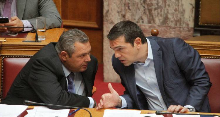 &Tau;ώ&rho;&alpha; &omicron; &Kappa;&alpha;&mu;&mu;έ&nu;&omicron;&sigmaf; &laquo;&kappa;ά&nu;&epsilon;&iota; &nu;&epsilon;&rho;ά&raquo; &mu;&epsilon; &tau;&omicron;&nu; &laquo;&Kappa;&lambda;&epsilon;&iota;&sigma;&theta;έ&nu;&eta;&raquo; &gamma;&iota;&alpha; &tau;&eta;&nu; &Tau;&omicron;&pi;&iota;&kappa;ή &Alpha;&upsilon;&tau;&omicron;&delta;&iota;&omicron;ί&kappa;&eta;&sigma;&eta;
