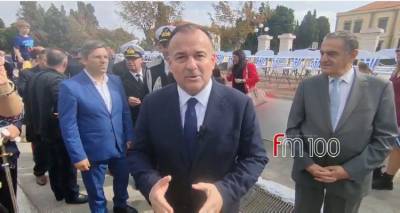 &Pi;&alpha;&pi;&pi;ά&sigmaf;, &Alpha;&theta;&alpha;&nu;&alpha;&sigma;ί&omicron;&upsilon; &kappa;&alpha;&iota; &Mu;&alpha;&rho;&iota;&nu;ά&kappa;&eta;&sigmaf; &gamma;&iota;&alpha; &tau;&eta;&nu; 111&eta; &epsilon;&pi;έ&tau;&epsilon;&iota;&omicron; &alpha;&pi;&epsilon;&lambda;&epsilon;&upsilon;&theta;έ&rho;&omega;&sigma;&eta;&sigmaf; &tau;&eta;&sigmaf; &Lambda;ή&mu;&nu;&omicron;&upsilon; (video)
