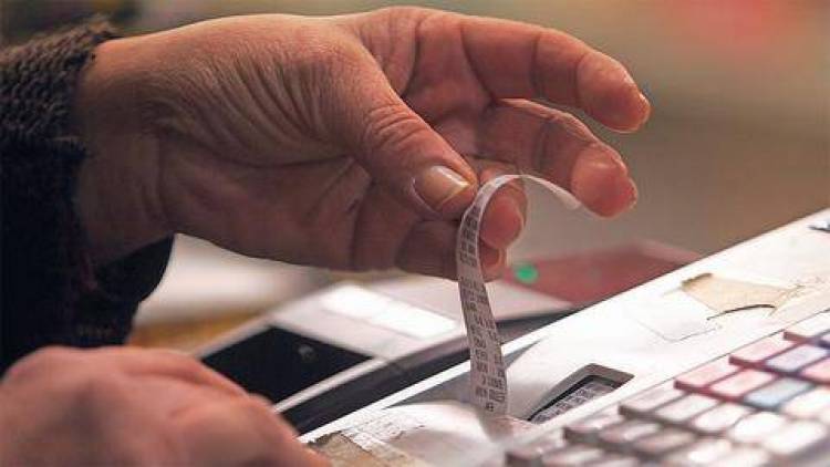 &Epsilon;&pi;&iota;&kappa;ί&nu;&delta;&upsilon;&nu;&eta; &omicron;&upsilon;&sigma;ί&alpha; &alpha;&phi;ή&nu;&omicron;&upsilon;&nu; &sigma;&tau;&alpha; &chi;έ&rho;&iota;&alpha; &omicron;&iota; &alpha;&pi;&omicron;&delta;&epsilon;ί&xi;&epsilon;&iota;&sigmaf;