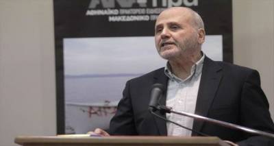 &Sigma;&tau;&eta; &Nu;&Delta; &kappa;&alpha;&iota; &pi;ά&lambda;&iota; &omicron; &Gamma;&iota;ά&nu;&nu;&eta;&sigmaf; &Gamma;&iota;&alpha;&nu;&nu;έ&lambda;&eta; | &Omicron; &Chi;. &Alpha;&theta;&alpha;&nu;&alpha;&sigma;ί&omicron;&upsilon; &tau;&omicron;&nu; &kappa;&alpha;&lambda;&omega;&sigma;&omicron;&rho;ί&zeta;&epsilon;&iota;