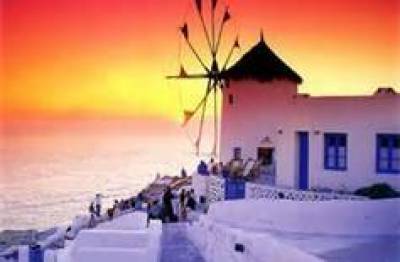 ΔΕΗ, Σαντορίνη, και νεοελληνική τρέλλα