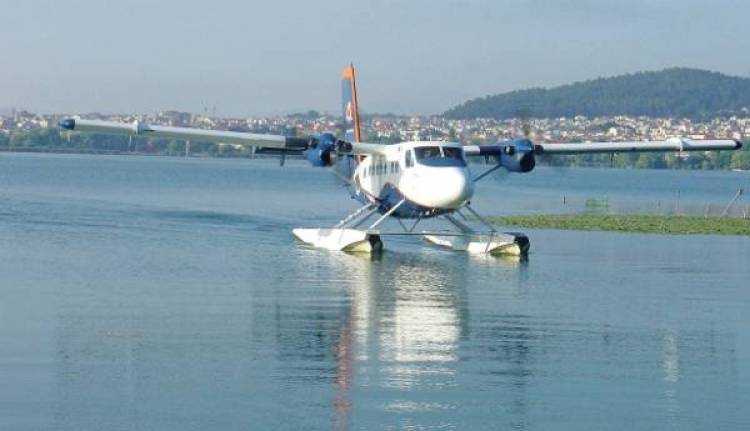 Επιστρέφουν τα υδροπλάνα