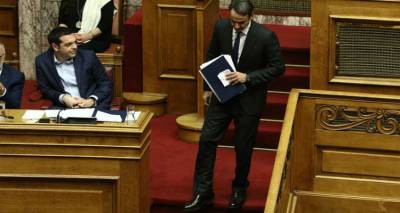 &Tau;&omicron; &tau;&eta;&lambda;&epsilon;&phi;ώ&nu;&eta;&mu;&alpha; &sigma;&tau;&omicron;&nu; &Epsilon;&rho;&nu;&tau;&omicron;&gamma;ά&nu; &gamma;&iota;&alpha; &tau;&omicron;&upsilon;&sigmaf; &delta;ύ&omicron; &sigma;&tau;&rho;&alpha;&tau;&iota;&omega;&tau;&iota;&kappa;&omicron;ύ&sigmaf; &chi;&omega;&rho;ί&zeta;&epsilon;&iota; &Tau;&sigma;ί&pi;&rho;&alpha;-&Mu;&eta;&tau;&sigma;&omicron;&tau;ά&kappa;&eta;