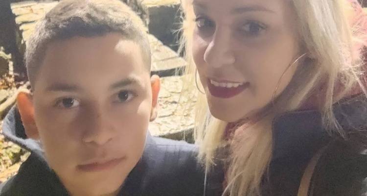 &Eta; &sigma;&pi;&alpha;&rho;&alpha;&kappa;&tau;&iota;&kappa;ή &alpha;&nu;ά&rho;&tau;&eta;&sigma;&eta; &tau;&eta;&sigmaf; &mu;&eta;&tau;έ&rho;&alpha;&sigmaf; &tau;&omicron;&upsilon; 13&chi;&rho;&omicron;&nu;&omicron;&upsilon; &pi;&omicron;&upsilon; &chi;ά&theta;&eta;&kappa;&epsilon; &sigma;&tau;&omicron; &tau;&rho;&omicron;&chi;&alpha;ί&omicron; &mu;&epsilon; &tau;&omicron; &pi;&alpha;&tau;ί&nu;&iota; -&laquo;&Kappa;&alpha;&lambda;ό &mu;&omicron;&upsilon; &pi;&alpha;&iota;&delta;ά&kappa;&iota;...&raquo;