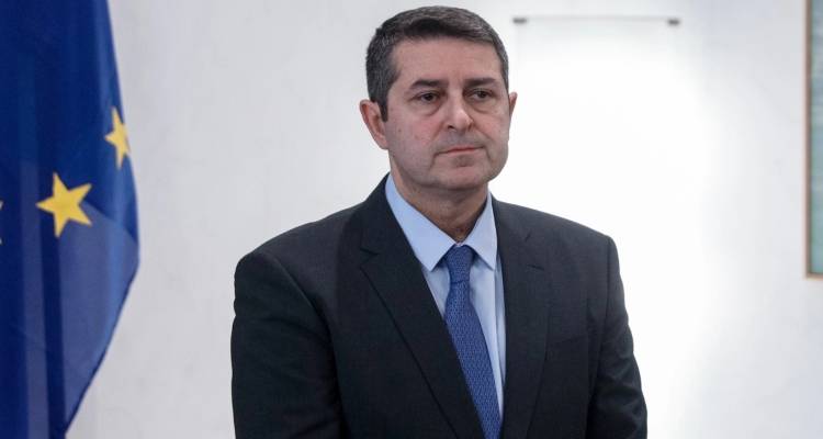 &Sigma;&tau;&omicron;&nu; &Epsilon;&upsilon;&alpha;&gamma;&gamma;&epsilon;&lambda;&iota;&sigma;&mu;ό &mu;&epsilon; &lambda;&iota;&pi;&omicron;&theta;&upsilon;&mu;&iota;&kappa;ό &epsilon;&pi;&epsilon;&iota;&sigma;ό&delta;&iota;&omicron; &omicron; &Gamma;&iota;ώ&rho;&gamma;&omicron;&sigmaf; &Mu;&upsilon;&lambda;&omega;&nu;ά&kappa;&eta;&sigmaf;