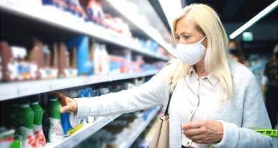 Covid: &Upsilon;&pi;&omicron;&chi;&rho;&epsilon;&omega;&tau;&iota;&kappa;έ&sigmaf; &omicron;&iota; &mu;ά&sigma;&kappa;&epsilon;&sigmaf; &kappa;&alpha;&iota; &pi;ά&lambda;&iota; &sigma;&tau;&eta;&nu; &Alpha;&gamma;&gamma;&lambda;ί&alpha; &epsilon;&nu; &mu;έ&sigma;&omega; &epsilon;&xi;ά&pi;&lambda;&omega;&sigma;&eta;&sigmaf; &tau;&eta;&sigmaf; &pi;&alpha;&rho;&alpha;&lambda;&lambda;&alpha;&gamma;ή&sigmaf; Ό&mu;&iota;&kappa;&rho;&omicron;&nu;