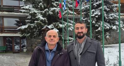 &Delta;&rho;. &Pi;&alpha;&lambda;&alpha;&iota;&omicron;&lambda;ό&gamma;&omicron;&upsilon; &sigma;&tau;&omicron;&nu; Fm 100: &laquo;Έ&chi;&omicron;&upsilon;&mu;&epsilon; &kappa;ά&nu;&epsilon;&iota; &pi;&omicron;&lambda;ύ &mu;&epsilon;&gamma;ά&lambda;&alpha; &beta;ή&mu;&alpha;&tau;&alpha; &tau;&alpha; &tau;&epsilon;&lambda;&epsilon;&upsilon;&tau;&alpha;ί&alpha; &chi;&rho;ό&nu;&iota;&alpha; &sigma;&tau;&eta; &delta;&alpha;&sigma;&omicron;&pi;&upsilon;&rho;ό&sigma;&beta;&epsilon;&sigma;&eta;&raquo; | &Sigma;&Upsilon;&Nu;&Epsilon;&Nu;&Tau;&Epsilon;&Upsilon;&Xi;&Eta;