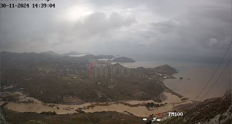 Λήμνος: «Εξαφανίστηκε» ο δρόμος μπροστά από το εργοστάσιο της ΔΕΗ