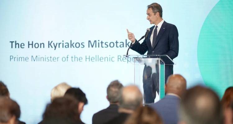 Μητσοτάκης από Νέα Υόρκη: «Σκεφτόμαστε απαγόρευση χρήσης των σόσιαλ για ηλικίες κάτω των 16 ετών»