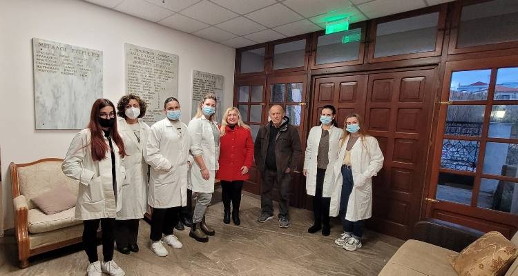 Λήμνος: Οι νοσηλευτές της ΣΑ.Ε.Κ Λήμνου επισκέφτηκαν το Γηροκομείο Λήμνου