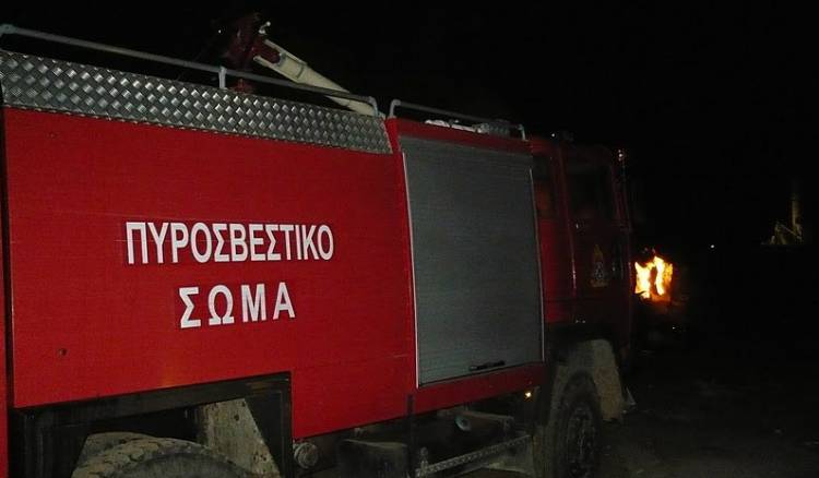 &Phi;&omega;&tau;&iota;ά &alpha;&upsilon;&tau;ή &tau;&eta;&nu; ώ&rho;&alpha; έ&xi;&omega; &alpha;&pi;ό &tau;&eta;&nu; &Alpha;&tau;&sigma;&iota;&kappa;ή