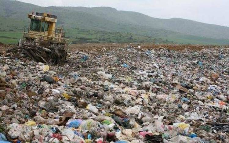 Βαριά πρόστιμα και περικοπές κονδυλίων από την Ε.Ε. για τα σκουπίδια