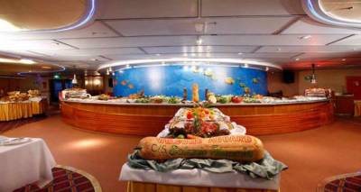 &Sigma;&tau;&eta; &Lambda;ή&mu;&nu;&omicron; &alpha;ύ&rho;&iota;&omicron; &tau;&omicron; &kappa;&rho;&omicron;&upsilon;&alpha;&zeta;&iota;&epsilon;&rho;ό&pi;&lambda;&omicron;&iota;&omicron; SALAMIS FILOXENIA