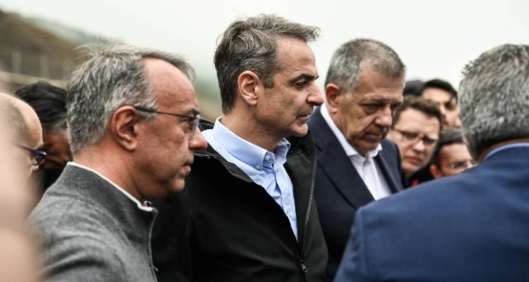 &laquo;Ά&kappa;&upsilon;&rho;&omicron;&raquo; &sigma;&epsilon; &gamma;&iota;&omicron;&rho;&tau;ή &tau;&eta;&sigmaf; &Sigma;&Tau;&Alpha;&Sigma;&Upsilon; &gamma;&iota;&alpha; &tau;&alpha; 25 &chi;&rho;ό&nu;&iota;&alpha; &tau;&omicron;&upsilon; &Mu;&epsilon;&tau;&rho;ό &mu;&epsilon; &pi;&alpha;&rho;έ&mu;&beta;&alpha;&sigma;&eta; &Mu;&eta;&tau;&sigma;&omicron;&tau;ά&kappa;&eta;