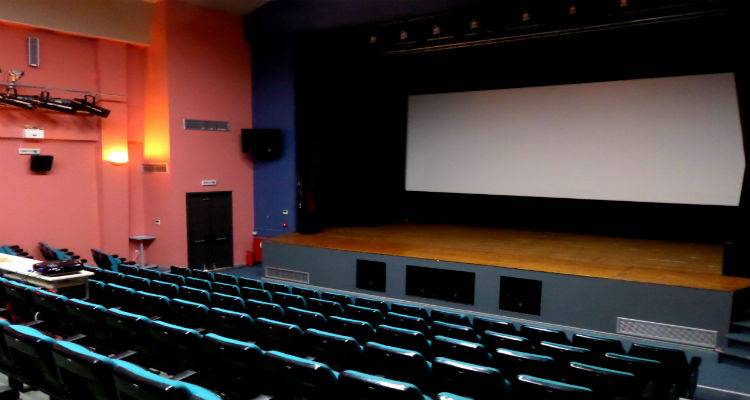 «Αυλαία και πάμε» | Σεπτέμβριος στο «Μαρούλα»