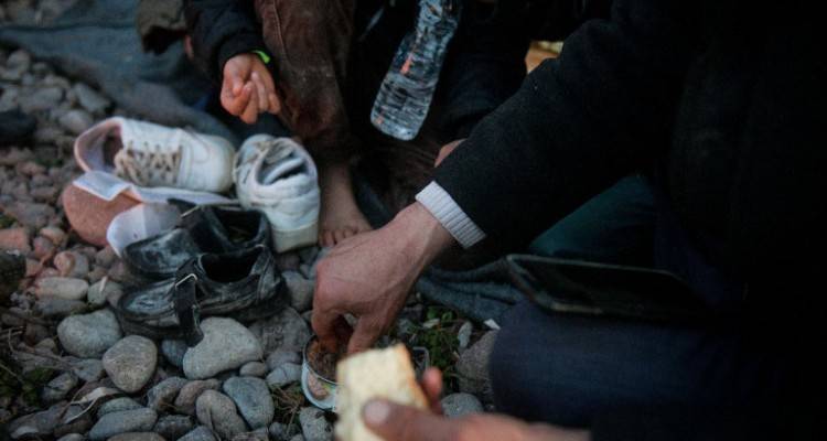 Συναγερμός για τα νησιά: Περίπου 1.000 μετανάστες και πρόσφυγες έφτασαν το τελευταίο 24ωρο